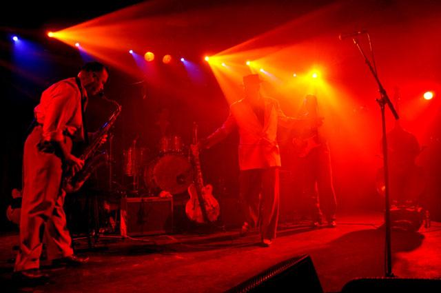 min 2012 03 16 cabaret sauvage 349